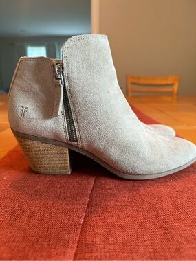 Frye Suede Judith Zipper Ankle Bootie in Taupe - Women's Side-Zip Heel